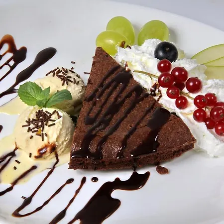 Bella Restaurant & Affittacamere 4*