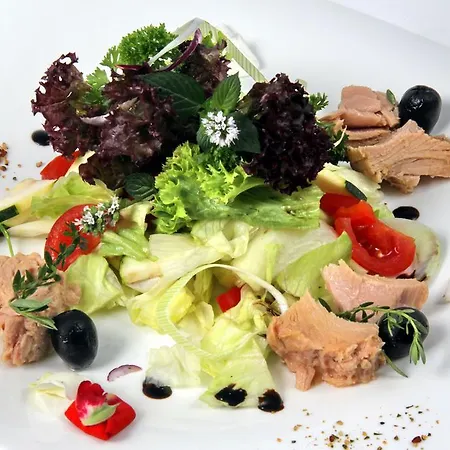 Bella Restaurant & 4* Komárno