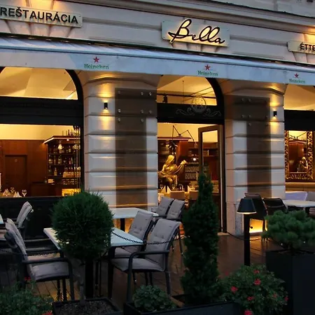 Affittacamere Bella Restaurant &
