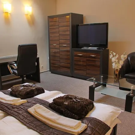 Bella Restaurant & 4* Komárno